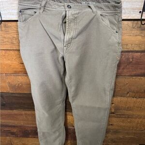 The Normal Brand Comfort Terry Pant